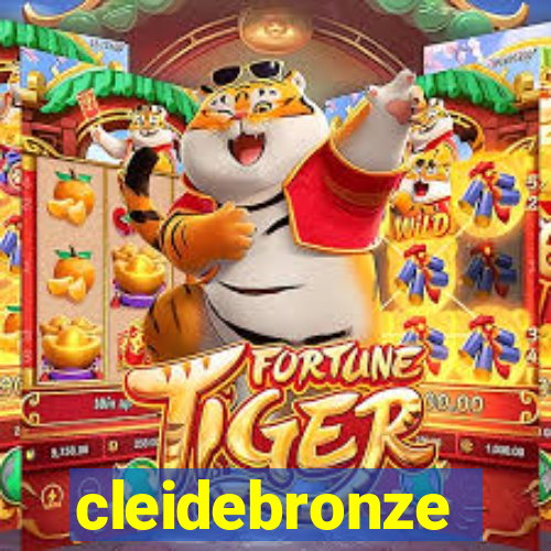 cleidebronze